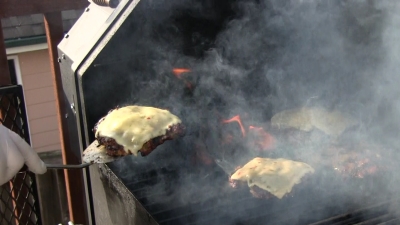 SmokingPit.com - Bacon & Blue Cheese Bar Burner with Mad Hunky "Hot ass Whang" Rub - Grilling on the Yoder YS640.