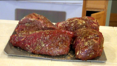 SmokingPit.com - Yoder YS640 Mesquite & Hickory Smoked Honey BBQ Beef - Glazing