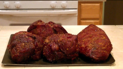 SmokingPit.com - Yoder YS640 Mesquite & Hickory Smoked Honey BBQ Beef - Smoked Roasts