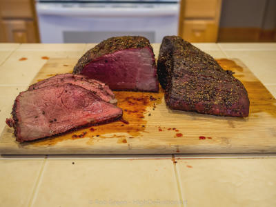 SmokingPit.com - Mad Hunky Just Add Beef Rub Beef Bottom Round Roast Alder Smoked - The Money Shot