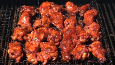 SmokingPit.com - Mad Hunky Italian Hot Wings. Slow cooked on the yoder YS640. Removing the chicken wings.