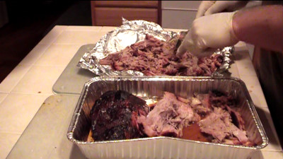 SmokingPit.com - Smoked hickory & apple wood pork butts for pulled pork. Great pork barbeque with a sweet and smokey dry rub. Tacoma WA Washington