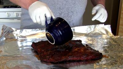 SmokingPit.com BBQ -Smoked Beef Brisket - Beef recipes and how to videos on slow cooking on the Traeger texas smoker grill. Smoking meats information and Treager Pellets Tacoma WA Washinton SmokingPit.com