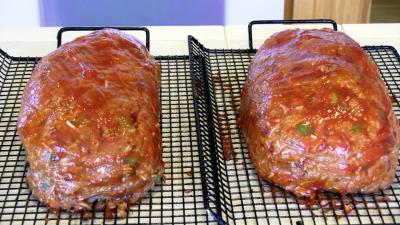 SmokingPit.com - Hickory Smoked Parmesan Meatloaf  -  Smoked low and slow on a Yoder YS640 smoker grill. Mouth watering moist, wood fire cooked! Tacoma WA Washington 