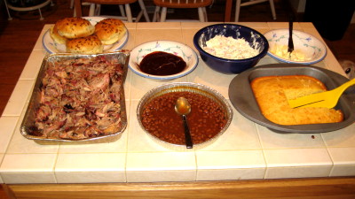 SmokingPit.com - Smoked hickory & apple wood pork butts for pulled pork. Great pork barbeque with a sweet and smokey dry rub. Tacoma WA Washington