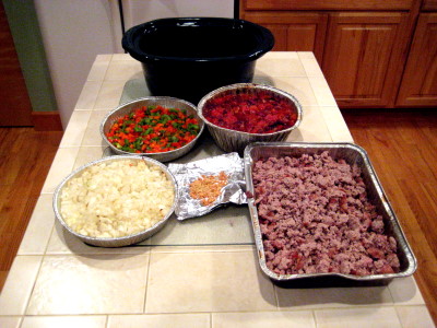 SmokingPit.com BBQ -Mesquite Smoked Turkey Chili -  Turkey beef poultry lamb fish pork recipes and how to videos on  slow cooking on the Traeger texas smoker grill.  Smoking meats information and Treager Pellets Tacoma WA Washinton SmokingPit.com